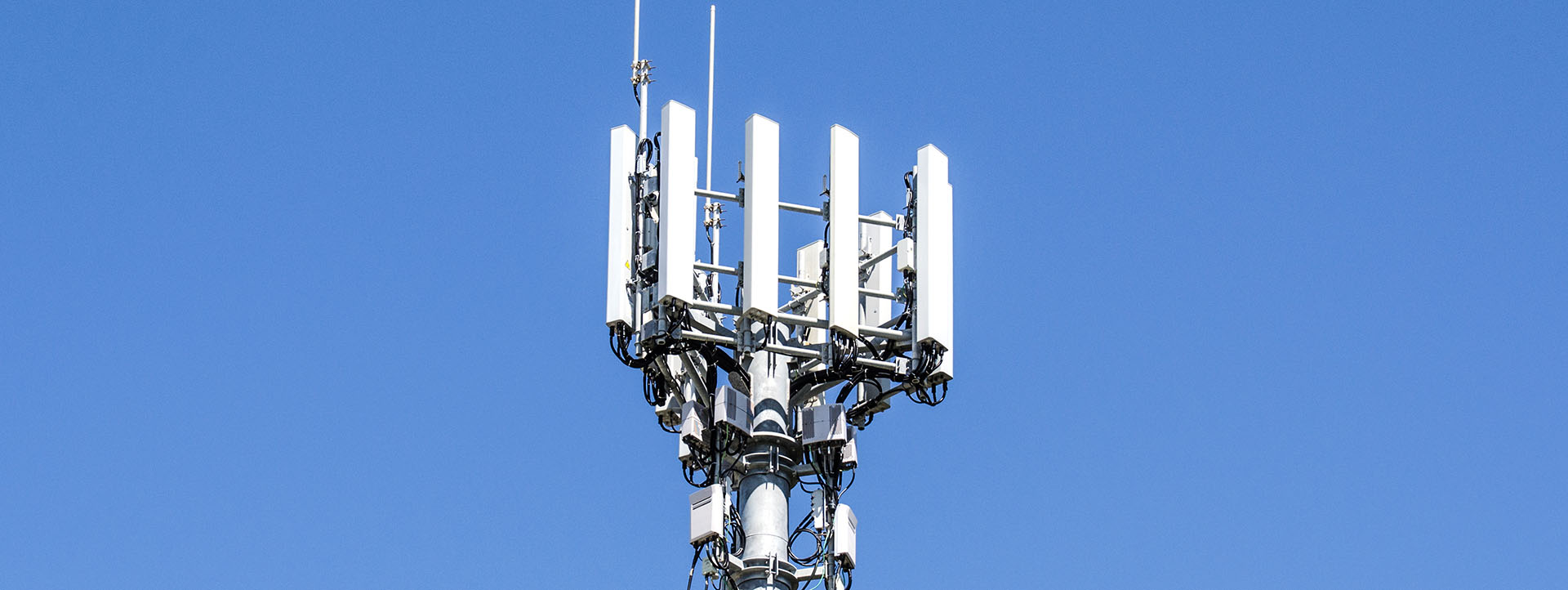 What you need to know about mobile phone mast leases